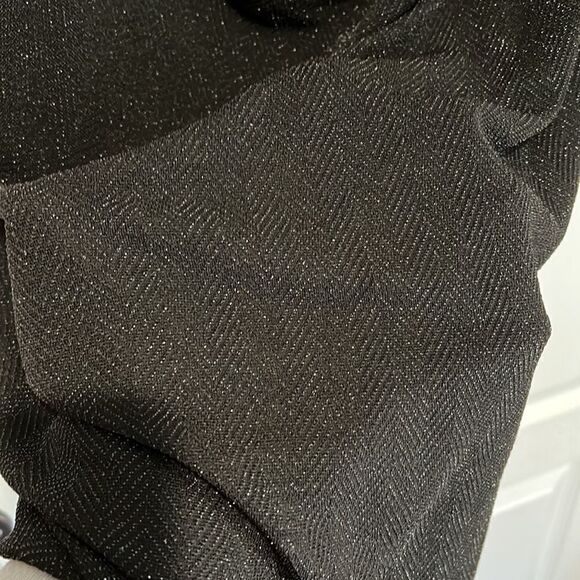 New Calvin Klein Sleeveless cowl neck top with metallic herringbone pattern - Picture 6 of 8